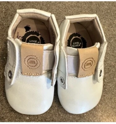 Livie and Luca Zapatos Bebé Mocasines Talla 6 -9 M - Blanco Foto 1 de 4