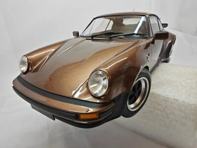 Minichamps 1:12 - Porsche 911 Turbo 1977 marrone met - Immagine 1 di 4