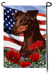 Patriotic Flowers Garden Flag - Uncropped Chocolate Miniature Pinscher - Bild 1 von 1