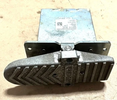  LIEBHERR 606016508 FS-I/2R/4S/LH01 Crane Crane LR1400 9369S01-000 001 - Image 1 of 4