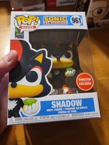 Funko Pop Sonic The Hedgehog SHADOW #961 GAMESTOP EXCLUSIVE LESEN - Bild 1 von 7