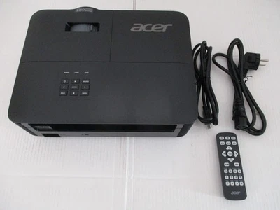 Acer X1328Wi DLP-Projektor Beamer 4500 ANSI-Lumen WXGA 1280x800 MR.JTW11.001- - Bild 1 von 4