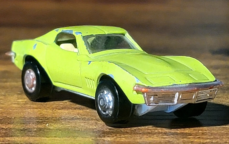  Playart Corvette Stingray verde limão vintage  - Imagem 1 de 4