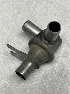 Porsche 914 Air Distributor Crankcase Vent 022 129 961 - Image 1 of 2