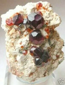 Arancione Naturale Uncut Crudo Grezzo Granato in Matrix - Imagen 1 de 1