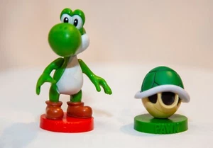 Nintendo SUPER MARIO CHESS collectors YOSHI Knight & Green Shell Replacement - Picture 1 of 6
