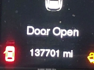 Chassis ECM Body Control BCM Halogen Headlamps Fits 14 CHEROKEE 3040079 - Image 1 of 4