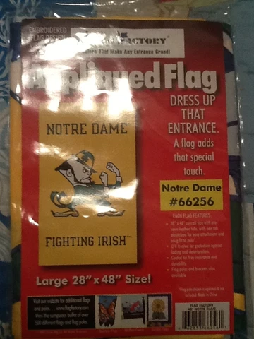 Notre Dame Fighting Irish Flag Factory Large Flag;  28'' x 48''; NCAA Cover