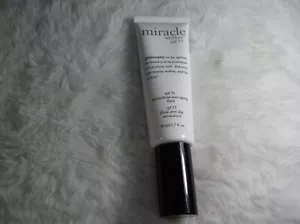 Philosophy Miracle Worker spf 55 Fluido Miracoloso Anti Invecchiamento 1,7 oz Nuovo - Foto 1 di 2