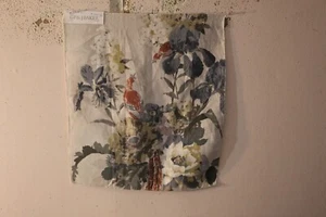 G P & J Baker Bird & Iris Floral with Birds Various Colors and Sizes - Picture 1 of 10