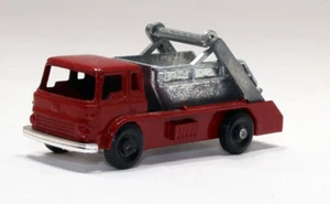 Husky Corgi Junior JR #27 Red Bedford T.K. 7 TON Skip Loader Truck HO 1/87 - Picture 1 of 5
