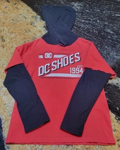 DC Shoes Skater Boys Size 7 Long Sleeve Hooded T-shirt Red/Black - Picture 1 of 6