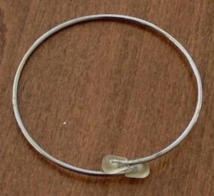 Nice Silver Tone Metal Bracelet, Semi-Soft Plastic Tips, VGC, INTERESTING PIECE - Picture 1 of 1