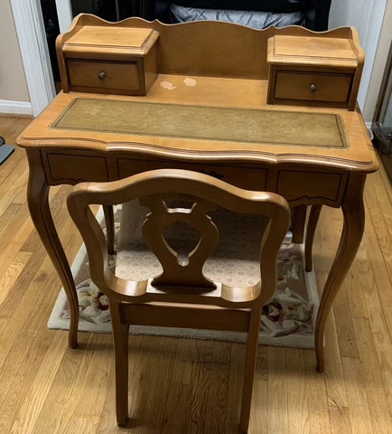 Vintage Hammary writing desk with leather top With Chair-(Pick Up Only) Cover
