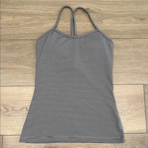 LULULEMON Black White Hyper Stripe Power Y Luon Yoga Tank Top Shelf Bra Size 4 - Picture 1 of 11