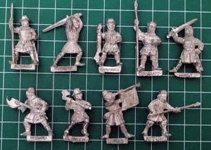 9x Vintage Citadel Bretonnian Men-At-Arms/Retainers Metal OOP Warhammer GW 1980s - Bild 1 von 2
