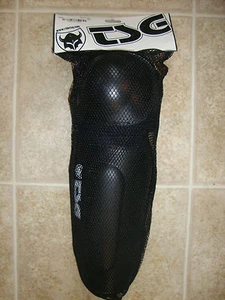 TSG Knee-Shinguard Snow/Skateboard Extreme Sport Protective Gear Knee Shin Pads - Picture 1 of 3