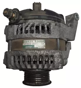 05 06 JEEP GRAND CHEROKEE Alternator - Picture 1 of 2