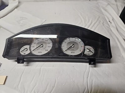 Chrysler 300C 2008 velocímetro cuadro de instrumentos  Foto 1 de 4