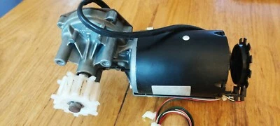 motore motoriduttore SWF 402.480 24v con ingranaggio e sensore - Bild 1 von 4