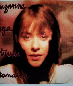Suzanne vega soledad de pie - Imagen 1 de 1