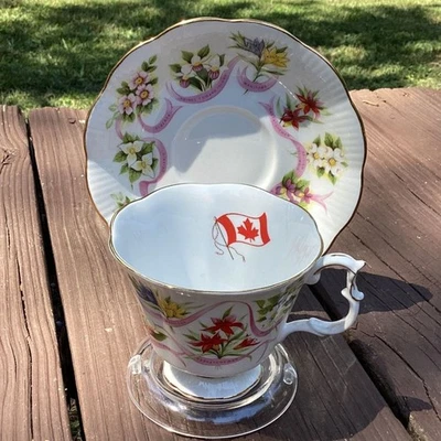 Juego de platillos taza de té Royal Albert Our Emblems Querido Canadá Provincial Flowers-LEER Foto 1 de 4
