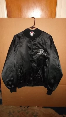 Impala SS~Chaqueta Negra~Pajarita Roja~Logo Impala SS~94-95-96~1994-1995~1996~Usado~ Foto 1 de 4