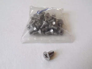 *NOS Vintage 1980s Campagnolo C-Record aero pedal toe clip mounting screw (x1)* - Picture 1 of 3