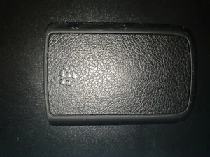 GENUINE BLACKBERRY BLACK BATTERY COVER FOR BOLD 9700 / BACK DOOR/HOUSING/FASCIA - Picture 1 of 2