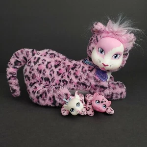 Safari Surprise Bianca and 2 Cubs Babies Pink Leopard Plush Stuffed Toy - Picture 1 of 12