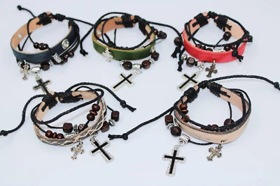 Kreuz Charme Geflochtene Leder Armband Unisex Neu - Bild 1 von 2