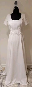 Vintage 1990s JC Penney Alfred Angelo White Wedding Dress Short Sleeve Veil - Picture 1 of 10