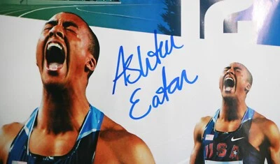 史蒂夫·普雷方丹跑步田径节目阿什顿·伊斯顿亲笔签名经典前版 2012 — 第 1/4 张图片