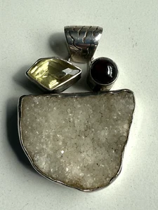 LARGE CHUNKY STERLING SILVER QUARTZ CRYSTAL GARNET CITRINE GEMSTONE PENDANT - Picture 1 of 4