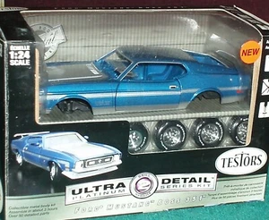 TESTOR'S 1971 FORD MUSTANG BOSS 351 BLUE/SILVER MODEL KIT 1/24 SKILL LEVEL 2 - Picture 1 of 10