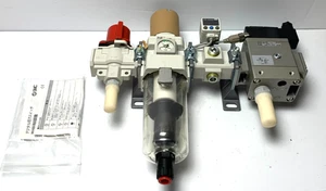 Unità aria SMC, VHS40-04B spegnimento, filtro AW40-N04DE-Z-B, AV4000-04-5DZ - NUOVO! - Foto 1 di 6