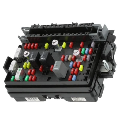 Genuine GM 2005-2007 Buick Rainier CXL Electrical Fuse Relay Box Block 25925580 - Image 1 of 4