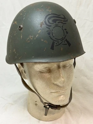 🇮🇹 Casco Bersaglieri italiano de la Segunda Guerra Mundial/cresta delantera, forro original y barbijo Foto 1 de 4