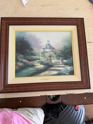Carpa Oculta Thomas Kinkade Firmada Edición Limitada Lienzo Adornado a Mano Foto 1 de 4