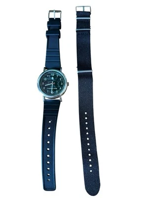 Japan Limited A Bathing Ape Reloj Camuflaje Estampado Cara de Reloj Con 2 Correas Foto 1 de 4