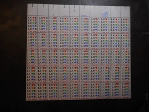 Scott 2072, 20 cent, Love, Sheet - Picture 1 of 2