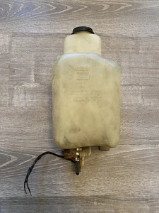 81-88 Dodge Ramcharger Washer Bottle D / W 100-350 pickup Mopar 1981-1993 WORKS - Picture 1 of 9