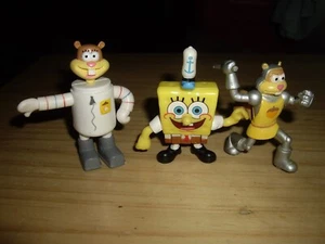 EUC 3 Spongebob Schwammkopf Actionfiguren 2 Sandy Cheeks Krusty Krab 2,5-3" - Bild 1 von 5