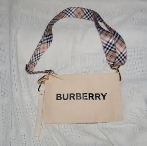 Burberry Wristlet Crossbody Bag  9.5"×6"