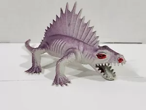 Figura de dinosaurio púrpura Imperial Dimetrodon 9" vintage 1977 juguete de goma de Hong Kong - Imagen 1 de 14