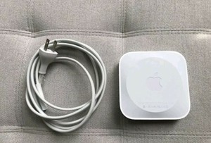 Apple AirPort Express Model A1392 2nd Generation AA1