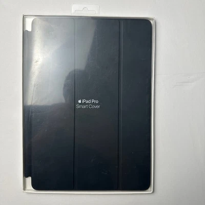 Apple iPad Pro (10.5-inch) Smart Cover – Charcoal Gray (Model MPTP2ZM/A) - Image 1 of 4