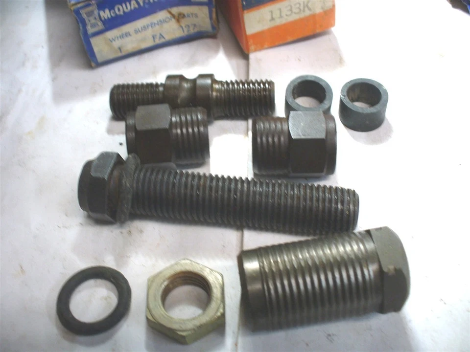 Chevrolet Corvette 1953-62 kits de pasadores de suspensión exterior hechos en Estados Unidos superior-inferior Foto 1 de 1