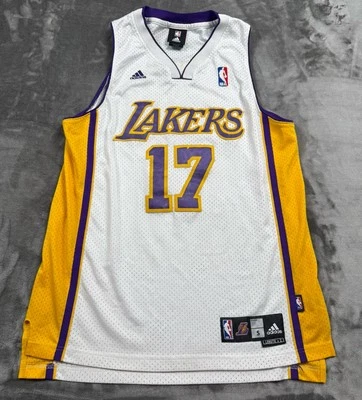 Camiseta NBA Adidas Los Angeles Lakers Hombres Talla S Andrew Bynum 17 Blanco Púrpura Dorado Foto 1 de 4