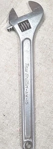 VINTAGE NEW BRITAIN USA Made ADJUSTABLE WRENCH AW-15, Crescent Style 15" Tool - Bild 1 von 9